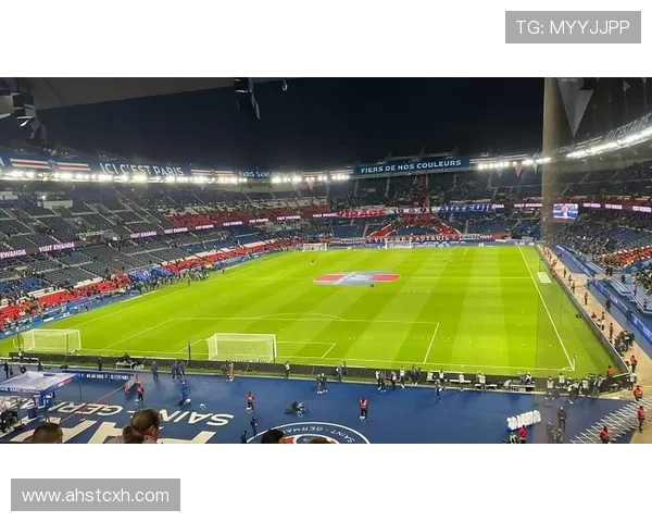 雷恩球场一生守望红白终极梦想